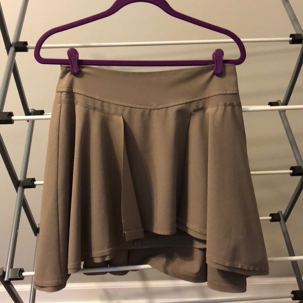 Free People tan mini skirt size 6
